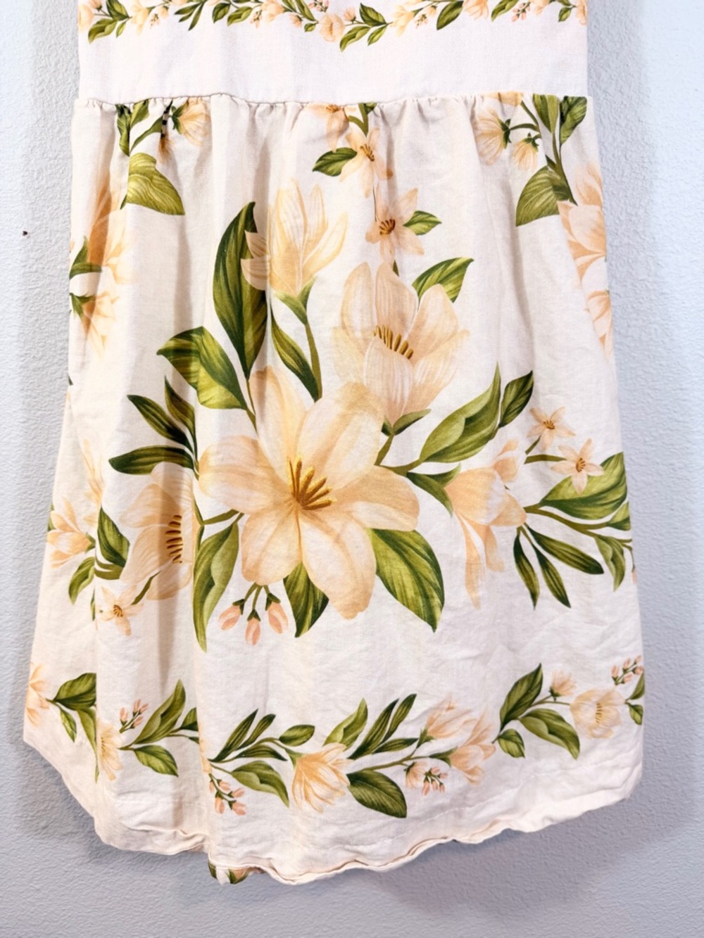 FARM Off White Floral Print Mini Dress Size P (US S 2/4) Tropical Keyhole Cutout - Picture 4 of 11